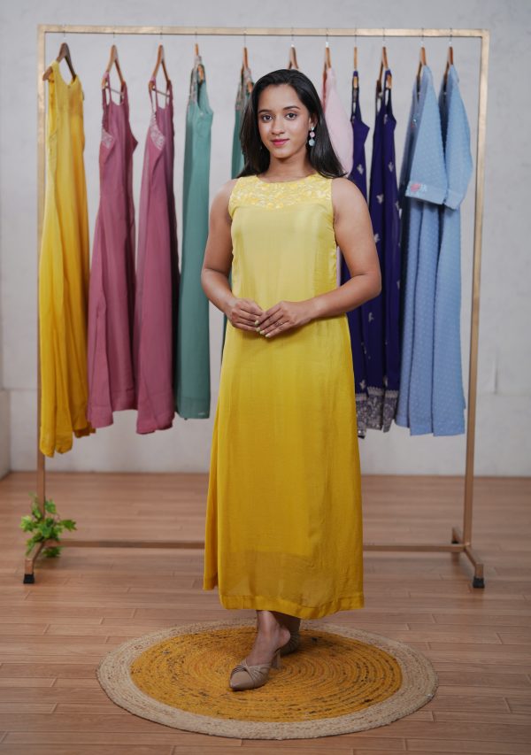 Pure Chinon Kurta with Ombre Shade & Hand Embroidered Yoke - Image 2