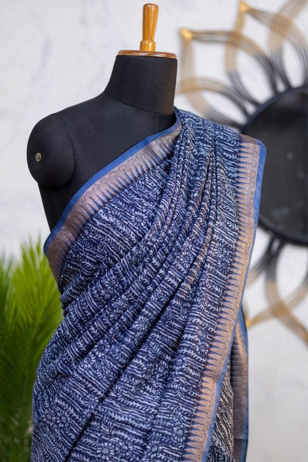 Chanderi Saree with Indigo Print & Antique Banarasi Border - Image 2