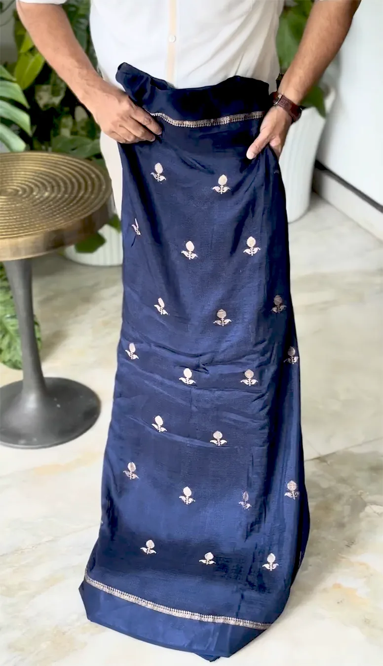 Semi Khadi Silk Jacquard Fabric with Satin Border - Image 5