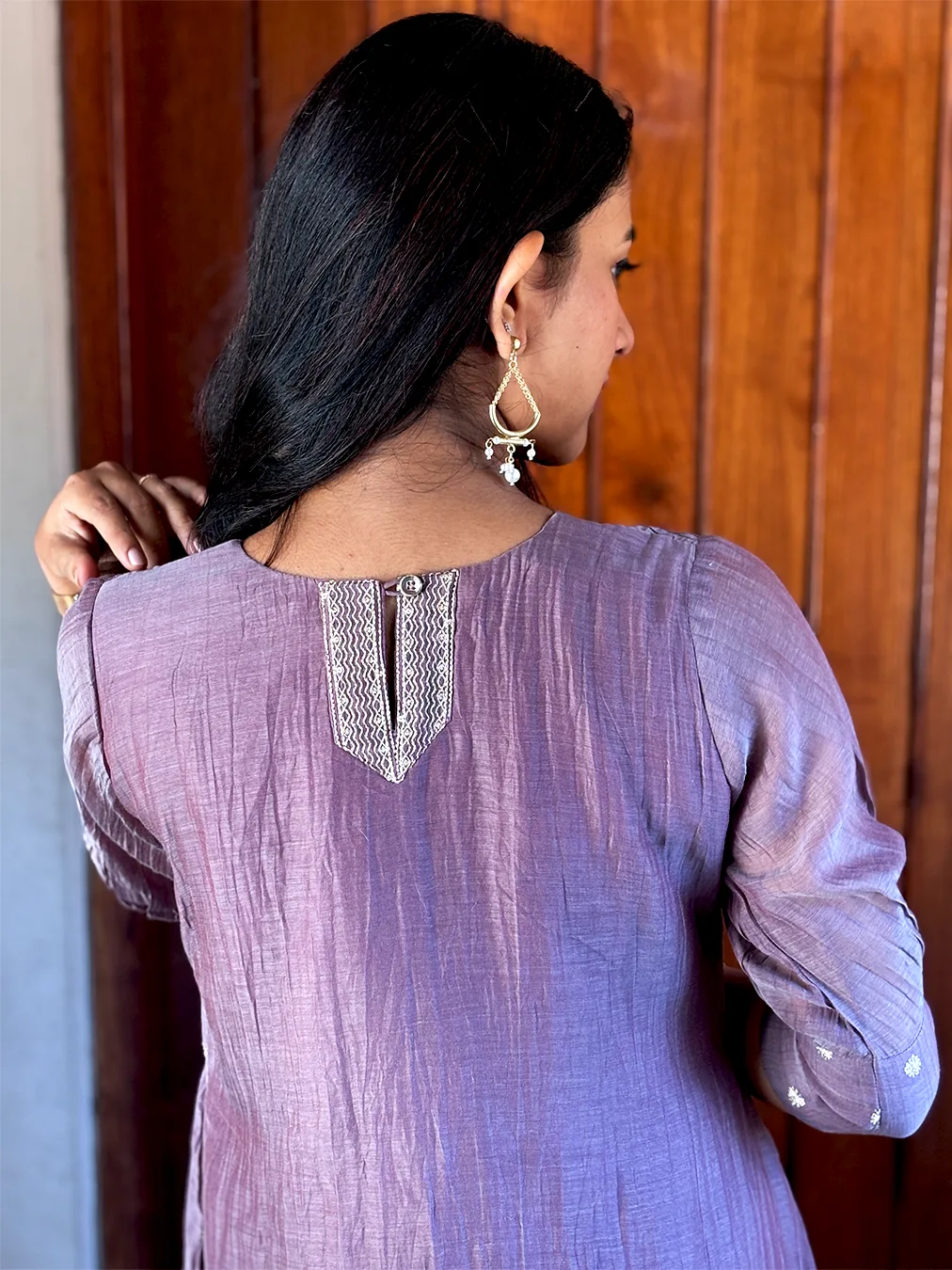 Malai Chanderi A-Line Dress with Split V-Neck & Gathered Sleeves - Image 5
