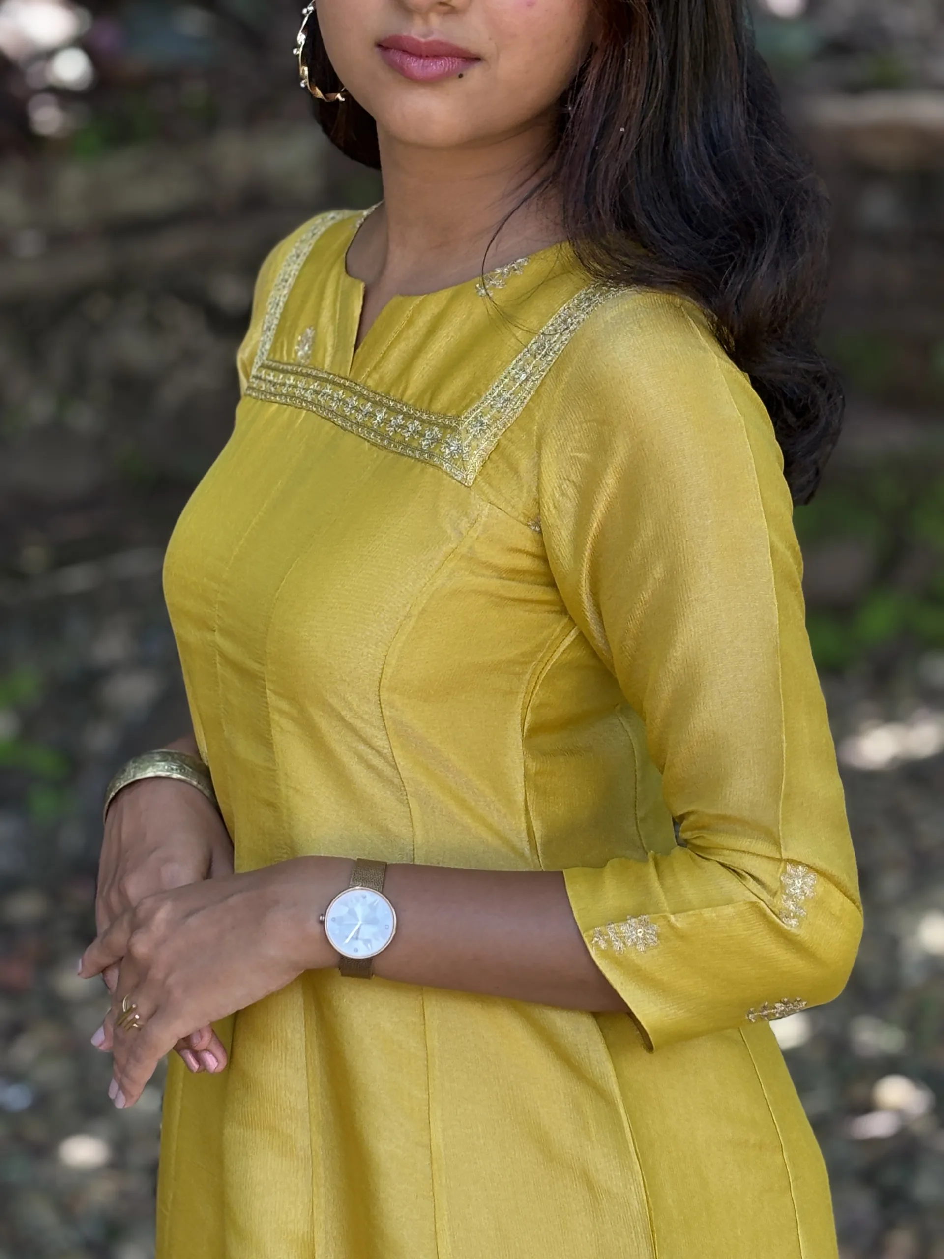 Mustard Yellow Kali-Cut Kurta in Pure Tissue with Zari Accents - Image 3