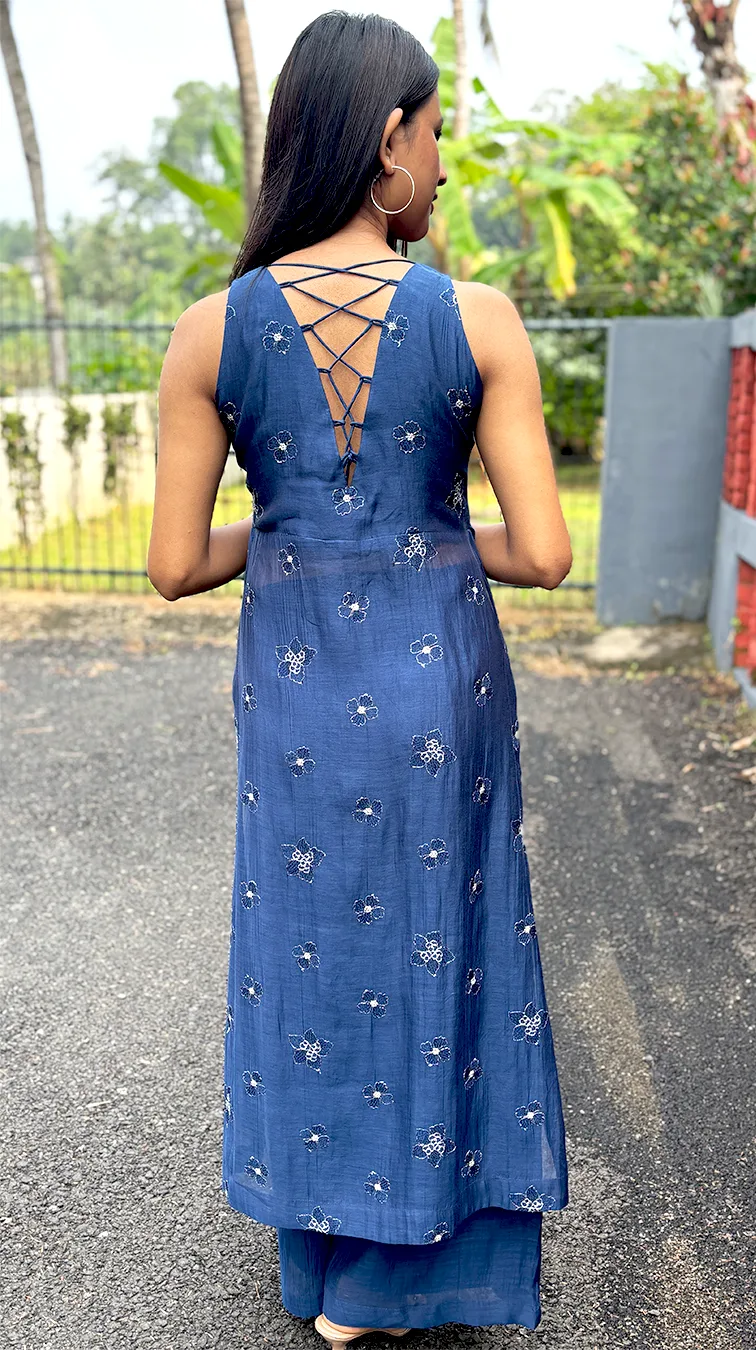 Malai Chanderi High-Slit Kurta Set – Blue Elegance - Image 4