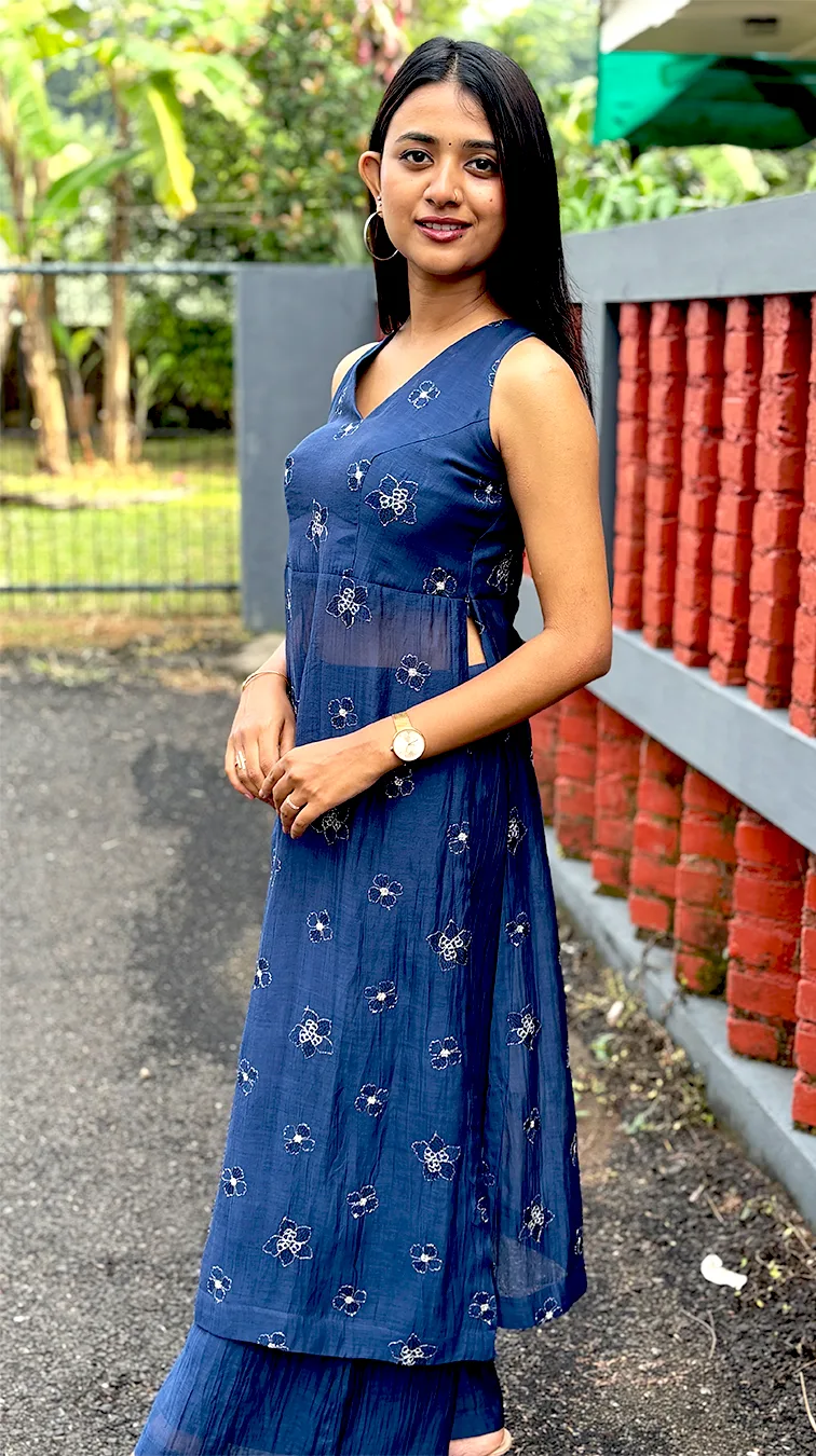 Malai Chanderi High-Slit Kurta Set – Blue Elegance - Image 8